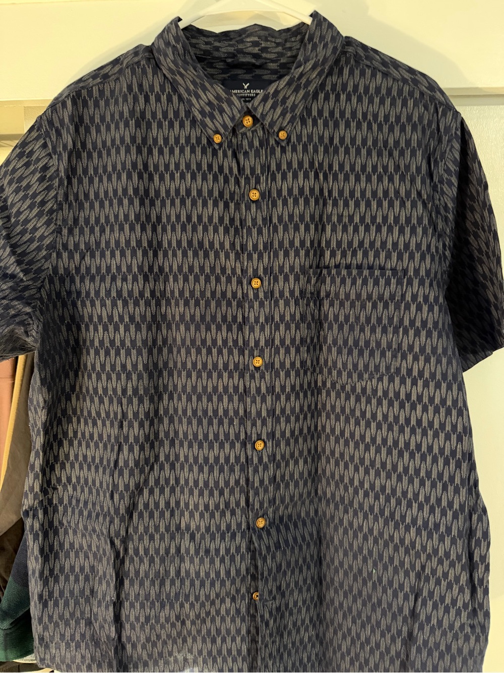 American Eagle Outfitters Navy Patterned Short-Sleeve Button-Up Shirt
